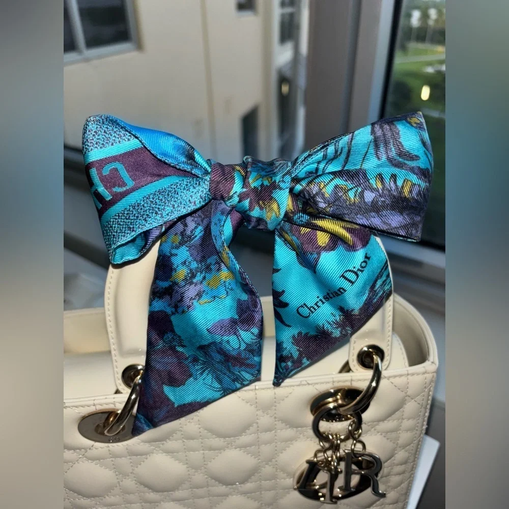 Authentic Christian Lady Dior White Handbag with Christian Dior blue Twilly